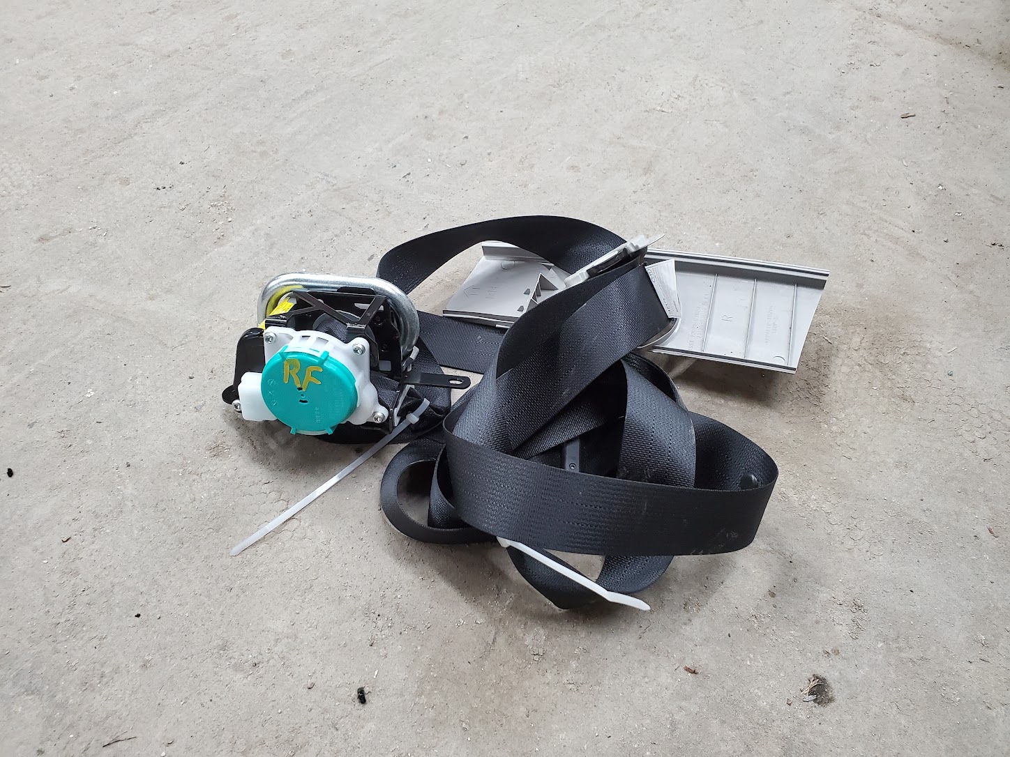 Front Seat Belt for Toyota vehicles