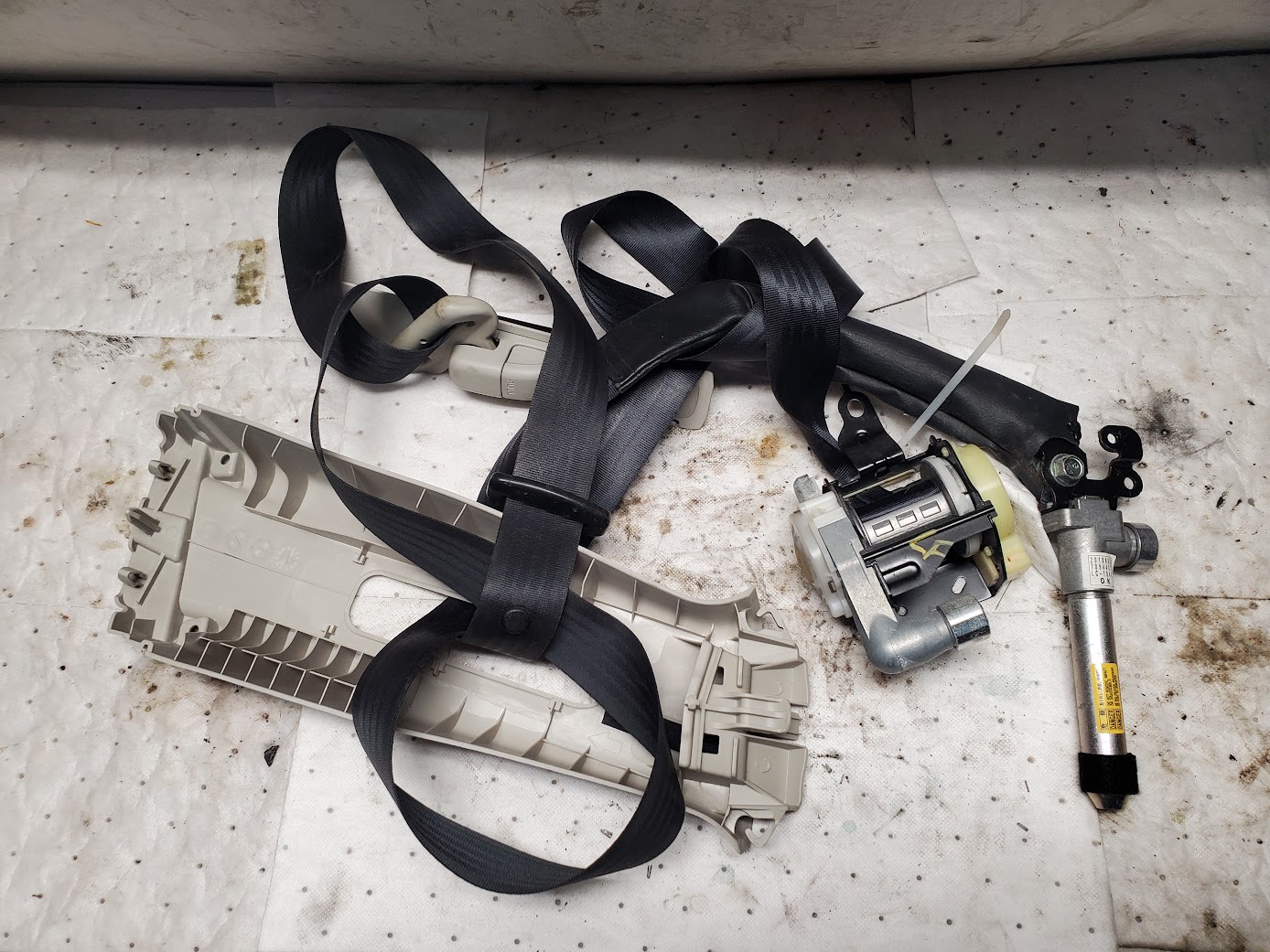 Front Seat Belt for Mazda vehicles