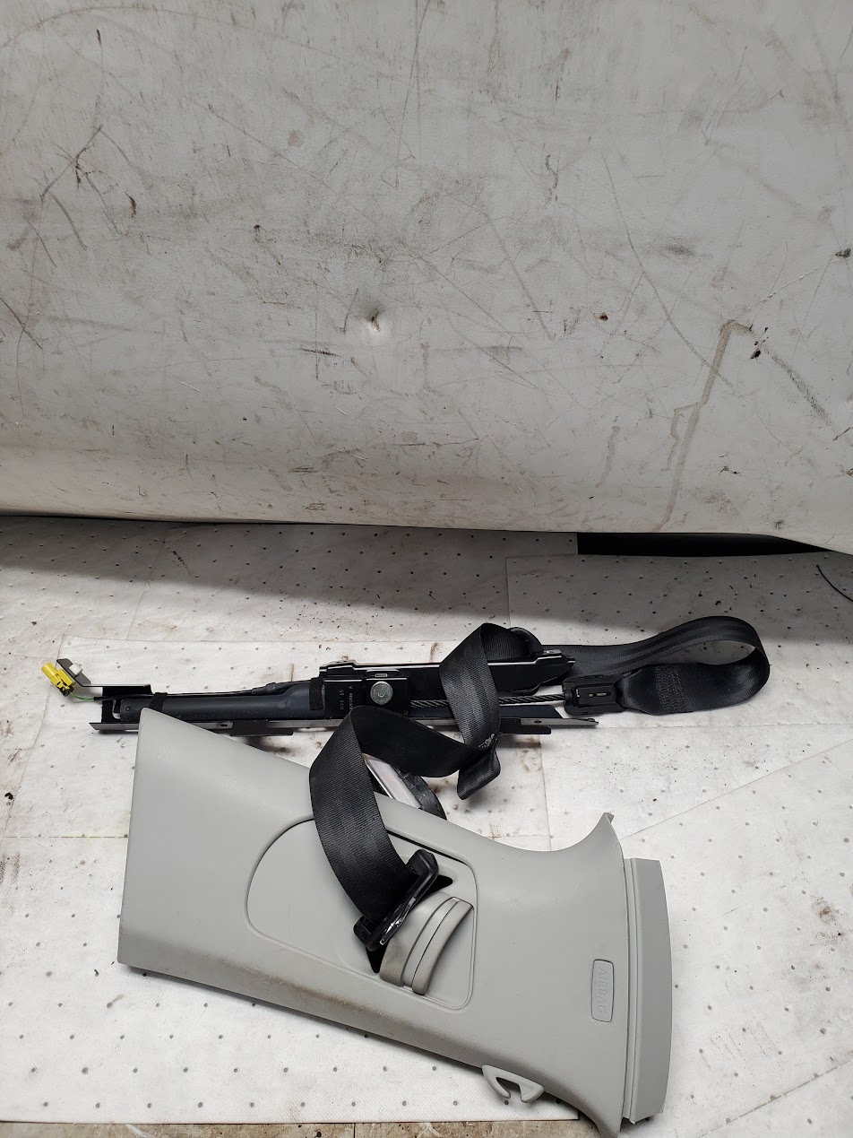 Front Seat Belt for Volkswagen vehicles