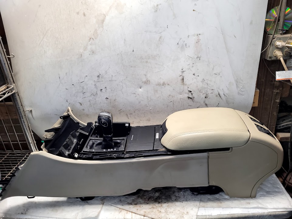 Front Console for Ford vehicles