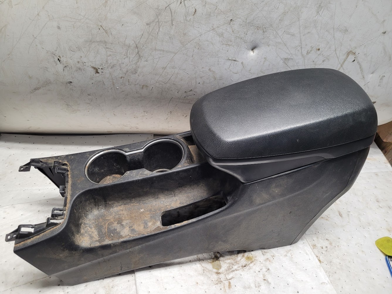 Front Console for Hyundai vehicles