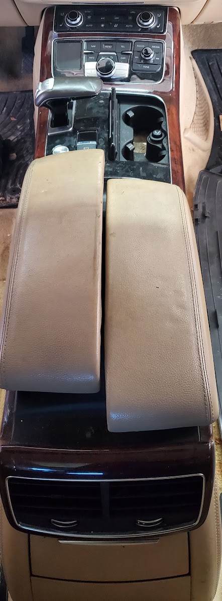 Front Console for Audi vehicles