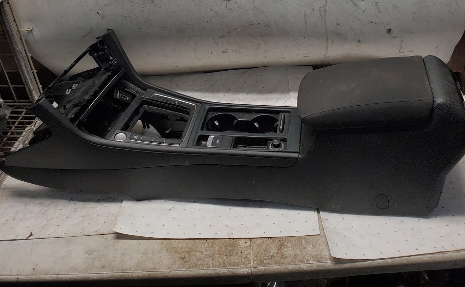 Front Console for Volkswagen vehicles