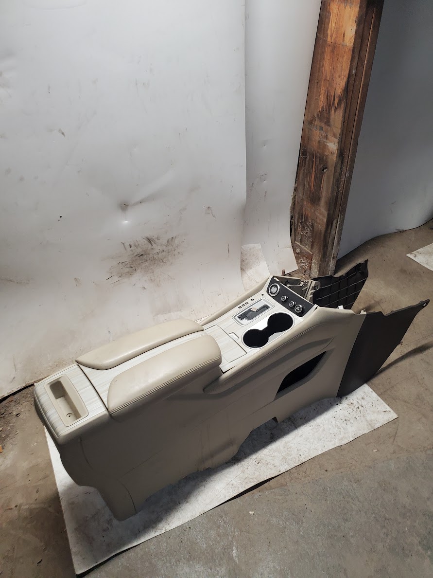 Front Console for Nissan vehicles
