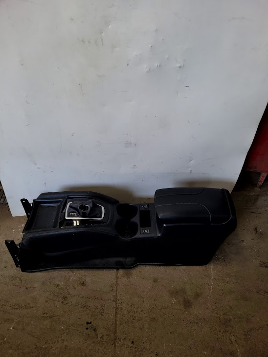 Front Console for Nissan vehicles