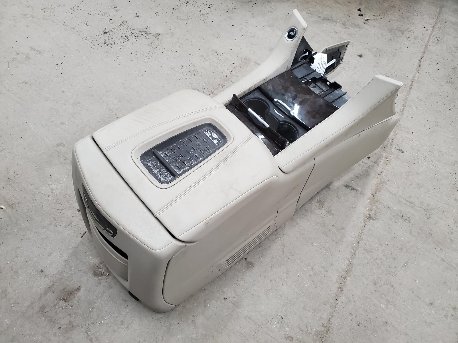 Front Console for Cadillac vehicles