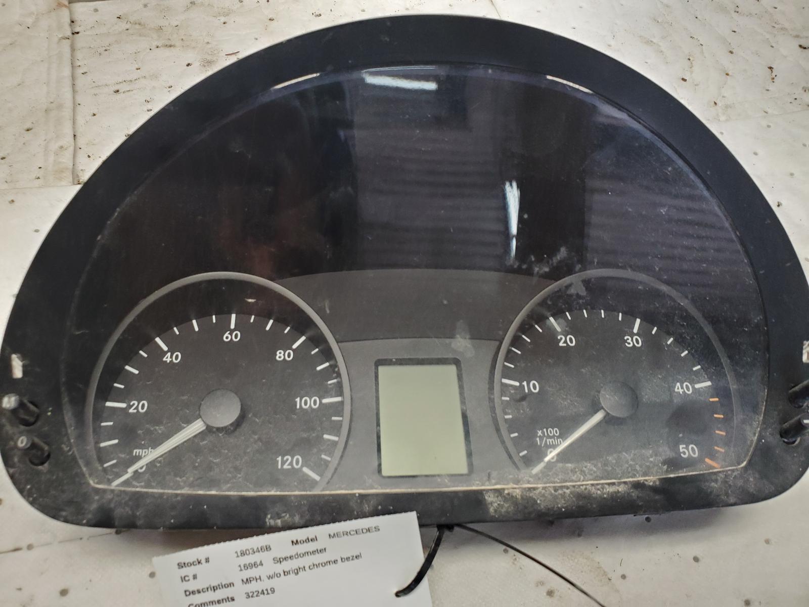 Speedometer Cluster for Mercedes-Benz vehicles