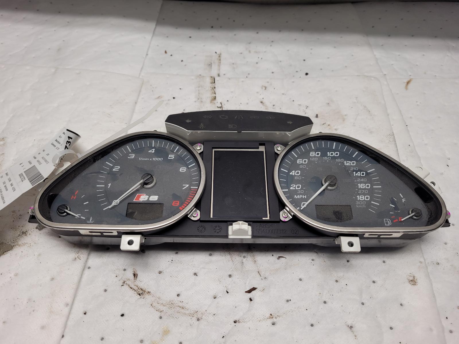 Speedometer Cluster for Audi vehicles