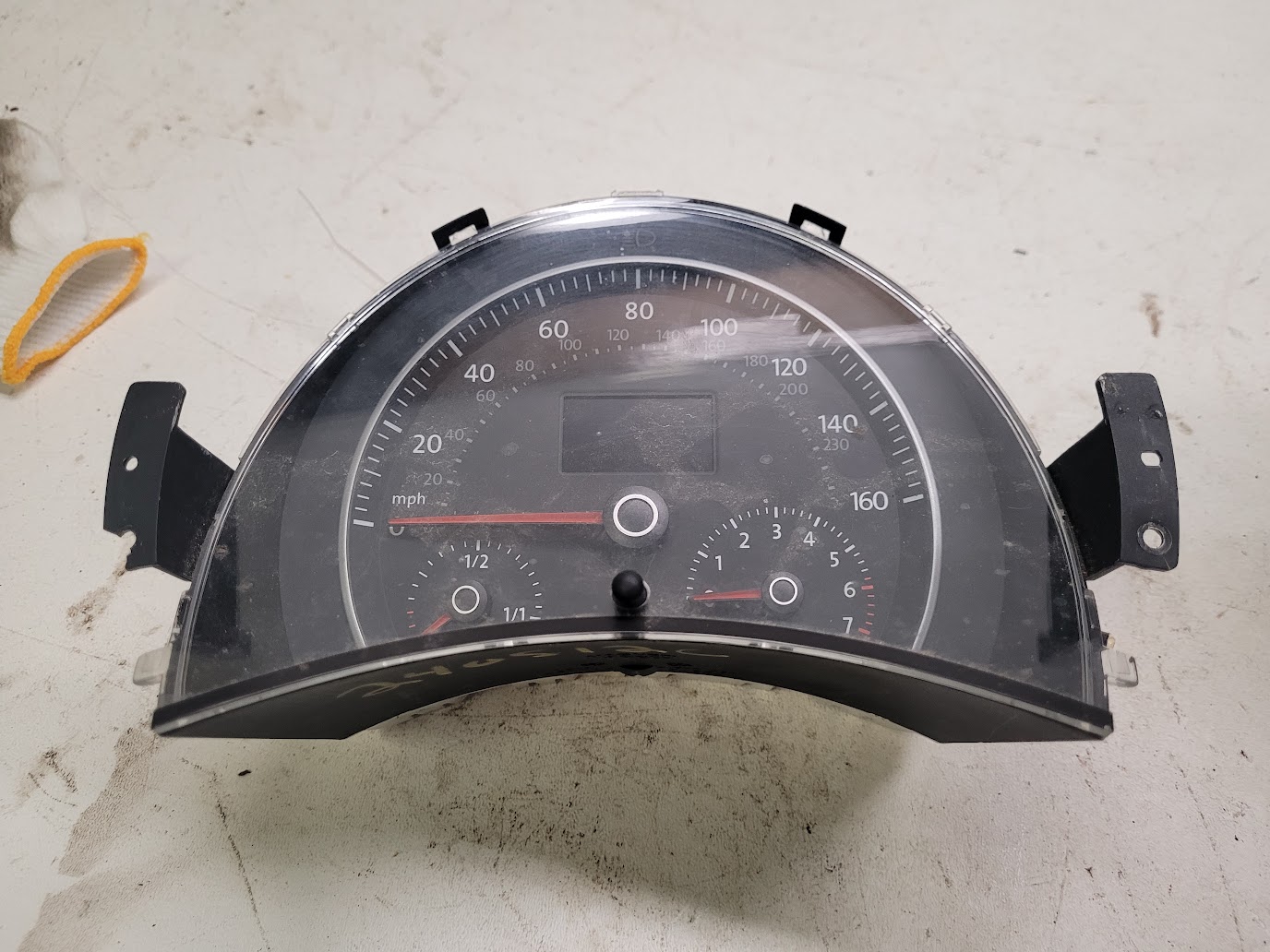Speedometer Cluster for Volkswagen vehicles
