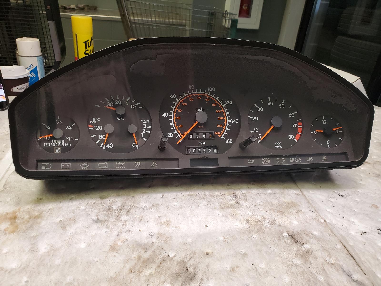 Speedometer Cluster for Mercedes-Benz vehicles
