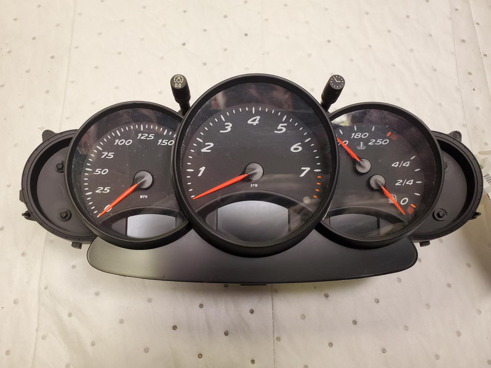 Speedometer Cluster for Porsche vehicles