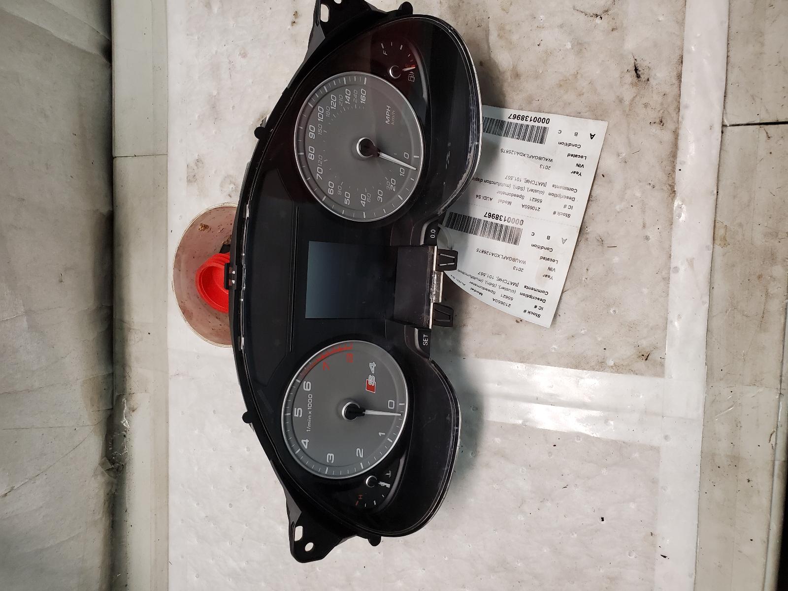 Speedometer Cluster for Audi vehicles