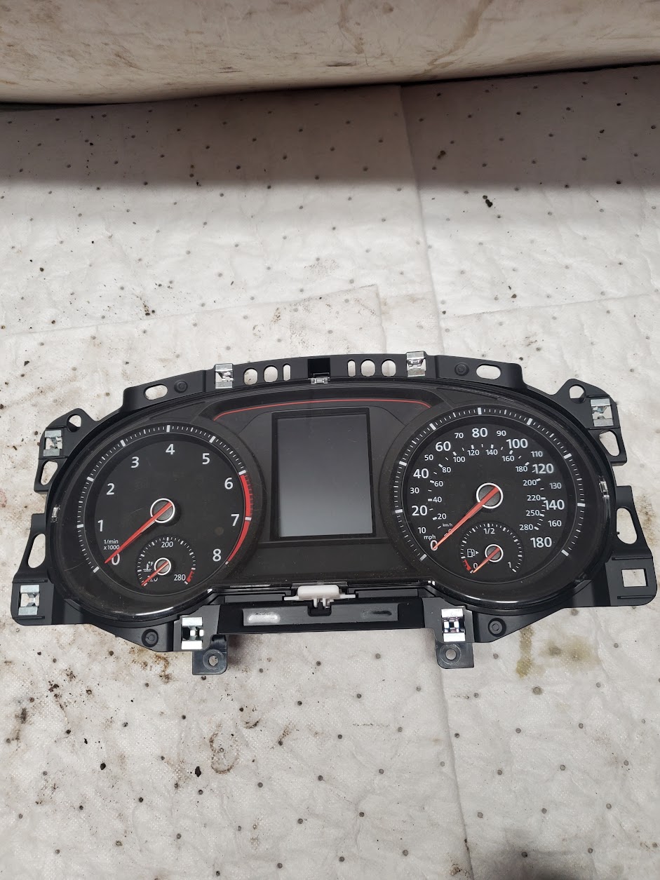 Speedometer Cluster for Volkswagen vehicles