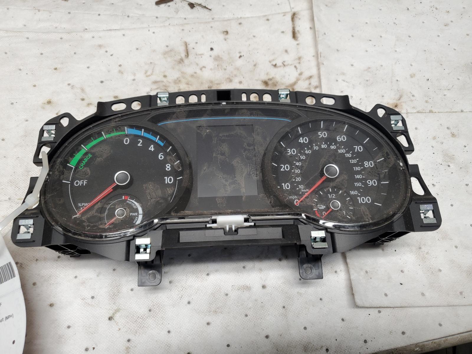 Speedometer Cluster for Volkswagen vehicles