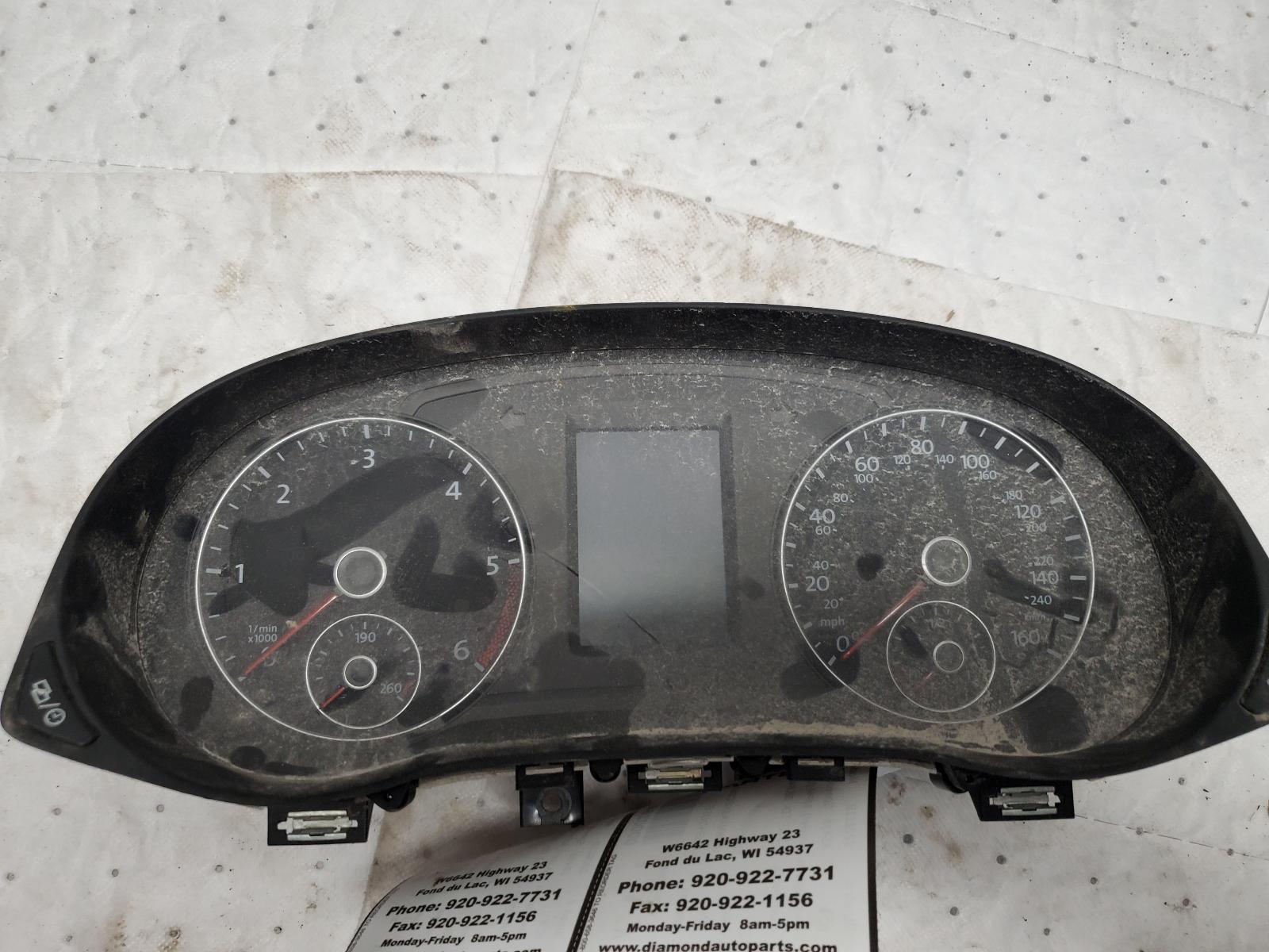 Speedometer Cluster for Volkswagen vehicles