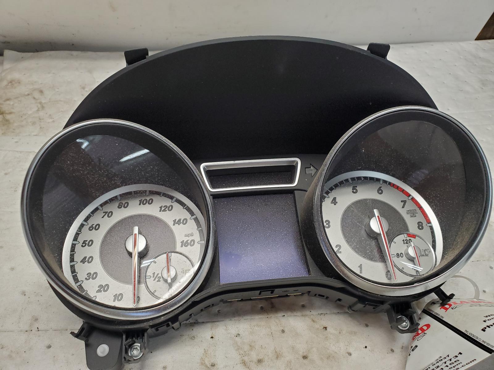 Speedometer Cluster for Mercedes-Benz vehicles