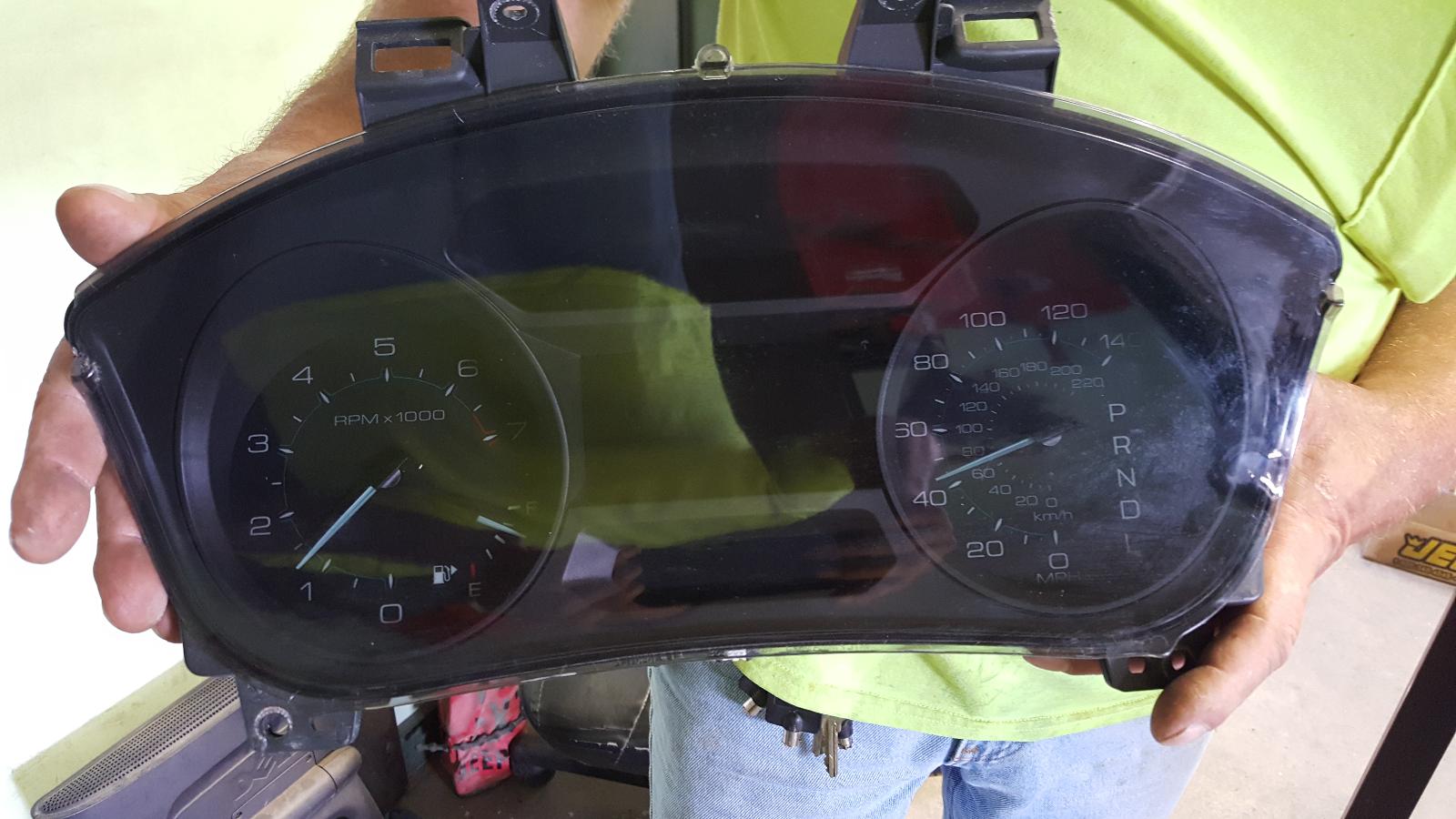 Speedometer Cluster for Ford vehicles