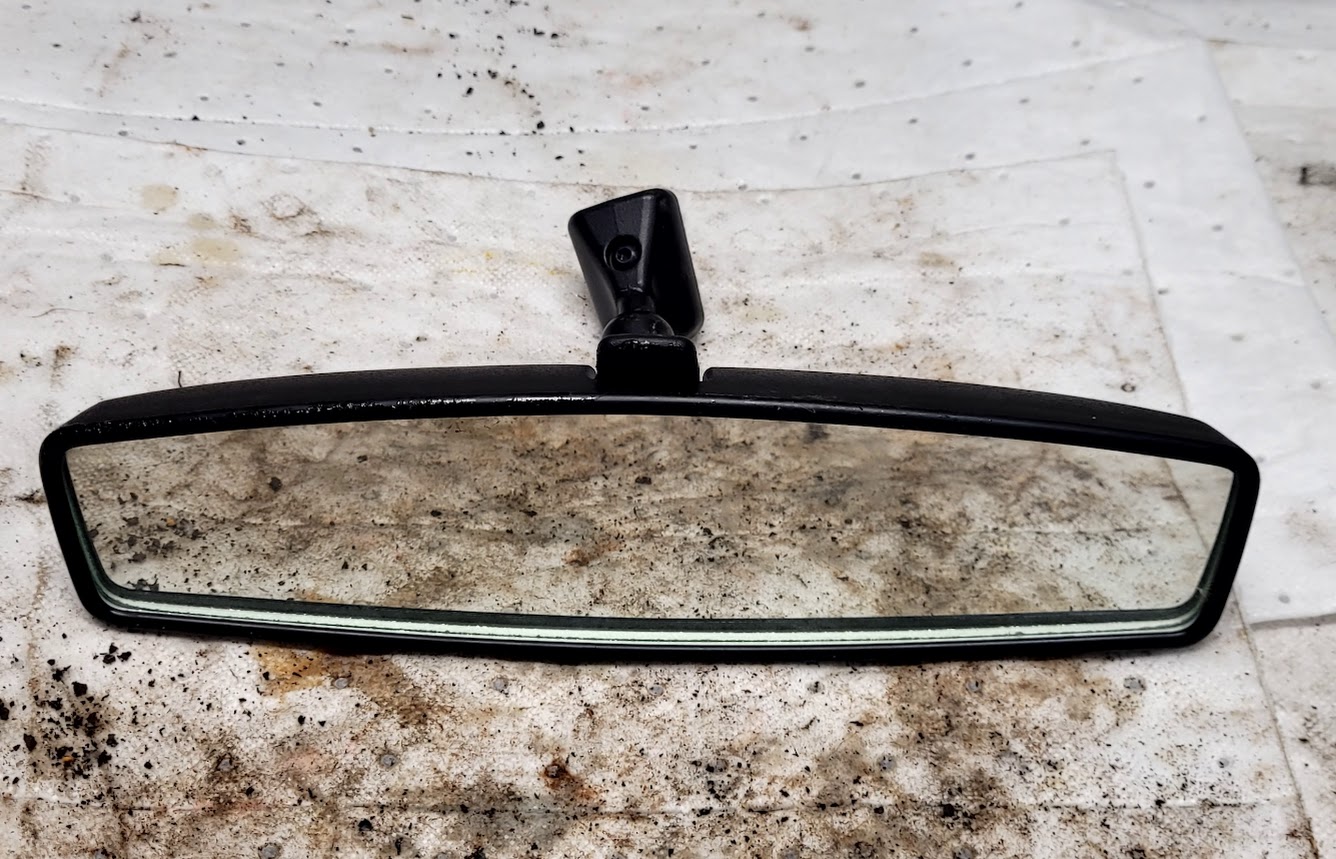 Interior Mirror for Chevrolet, GMC, Cadillac, Pontiac and Buick vehicles