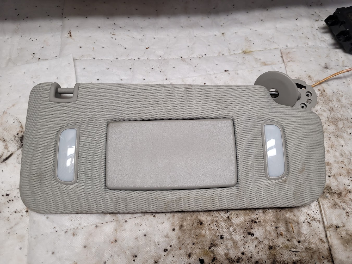 Sun Visor for Cadillac vehicles