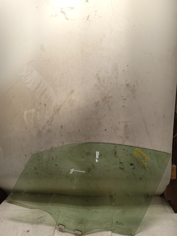 Front Door Glass for Subaru vehicles