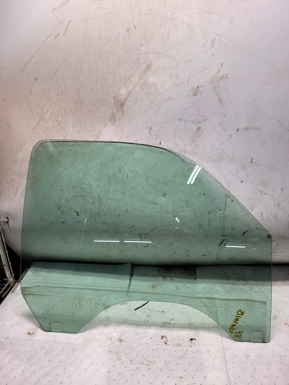 Front Door Glass for Chevrolet, Cadillac and GMC vehicles