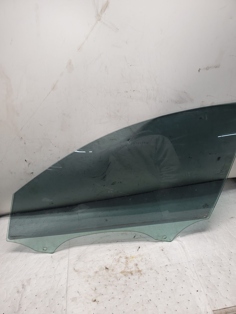 Front Door Glass for Audi vehicles