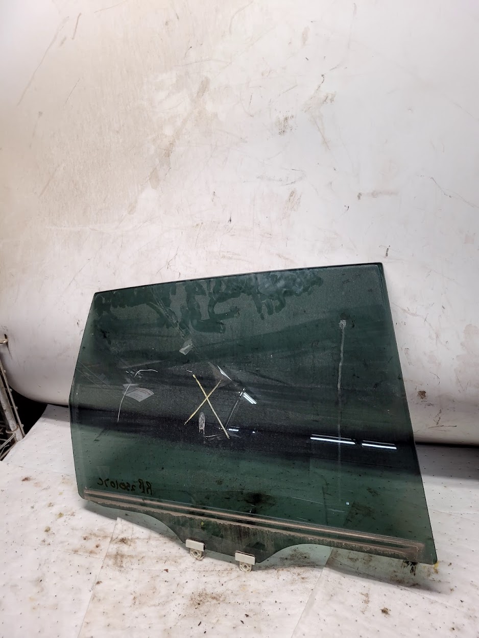 Rear Door Glass for Subaru vehicles