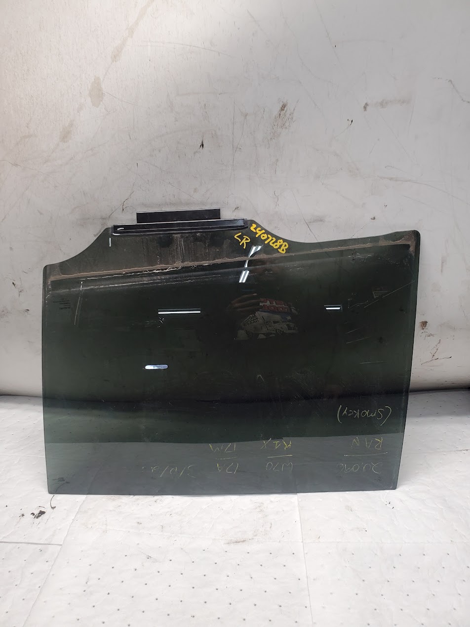 Rear Door Glass for Subaru vehicles