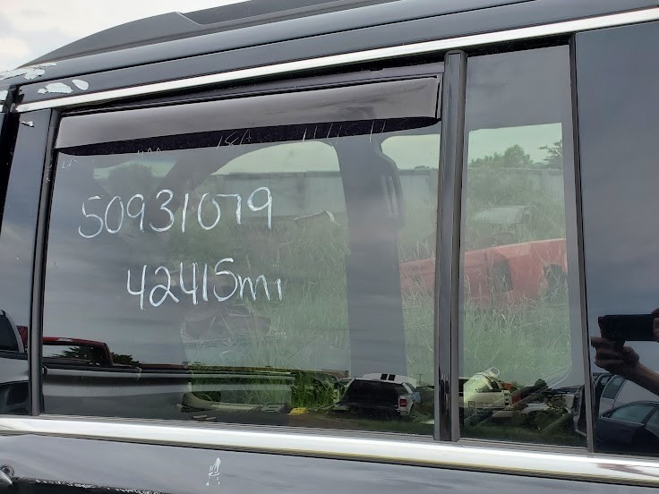 Rear Door Glass for GMC, Cadillac and Chevrolet vehicles