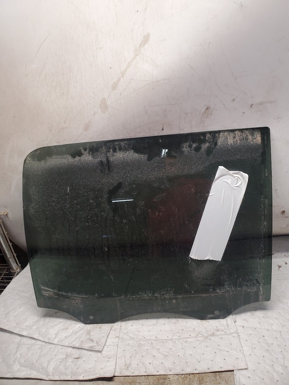 Rear Door Glass for Ford vehicles