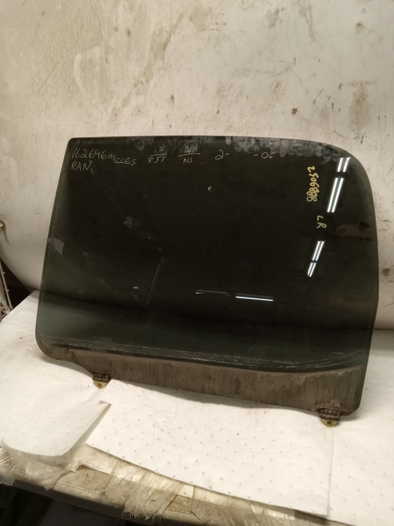 Rear Door Glass for Toyota vehicles