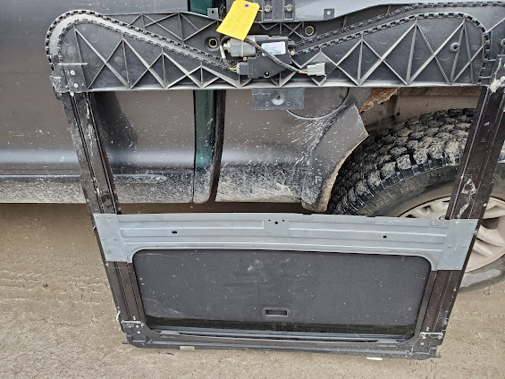 Roof Glass for Lincoln and Ford vehicles