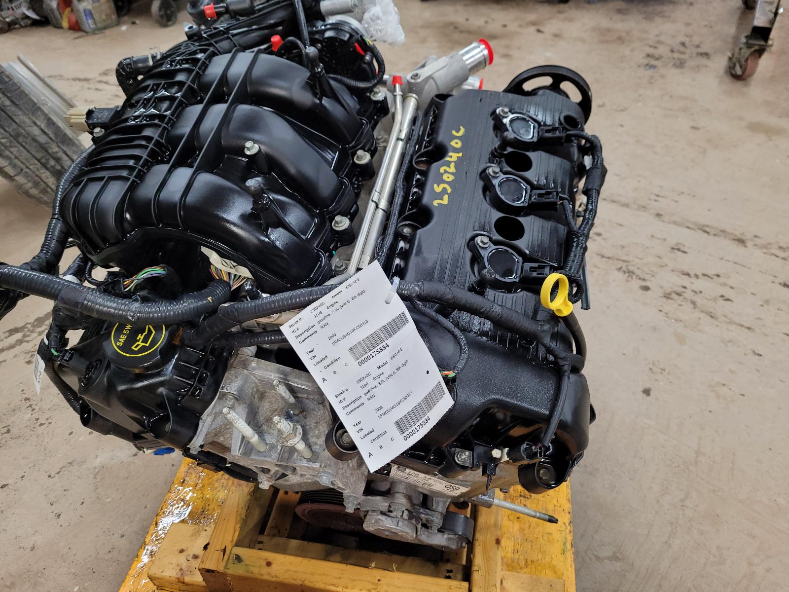 Engine Assembly for Mercury, Ford and Mazda vehicles