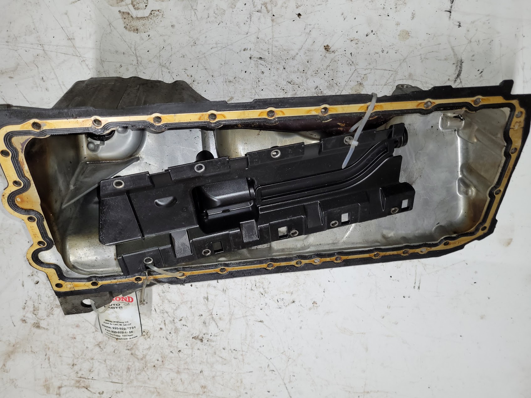 Oil Pan for Bmw vehicles