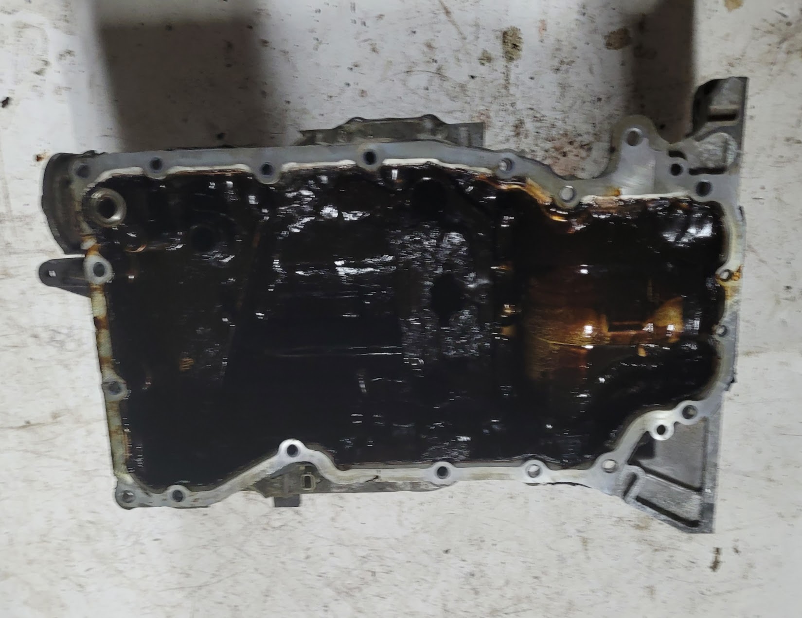 Oil Pan for Nissan vehicles