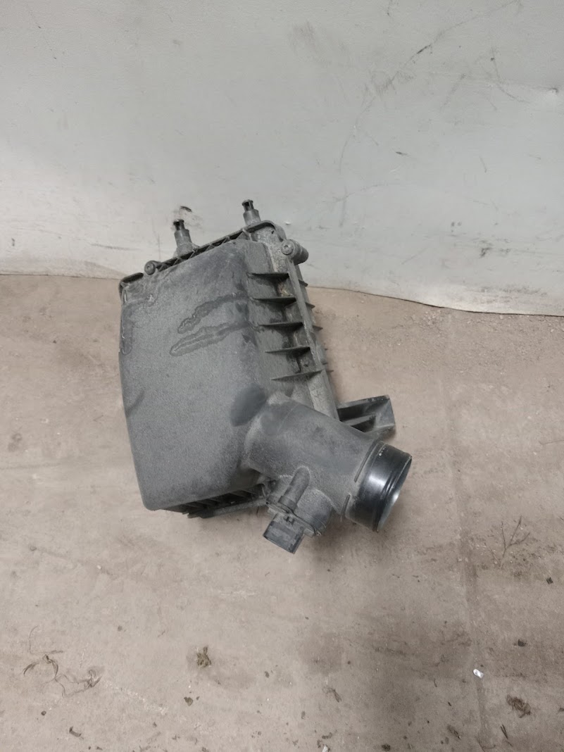 Air Cleaner Box for Chevrolet vehicles