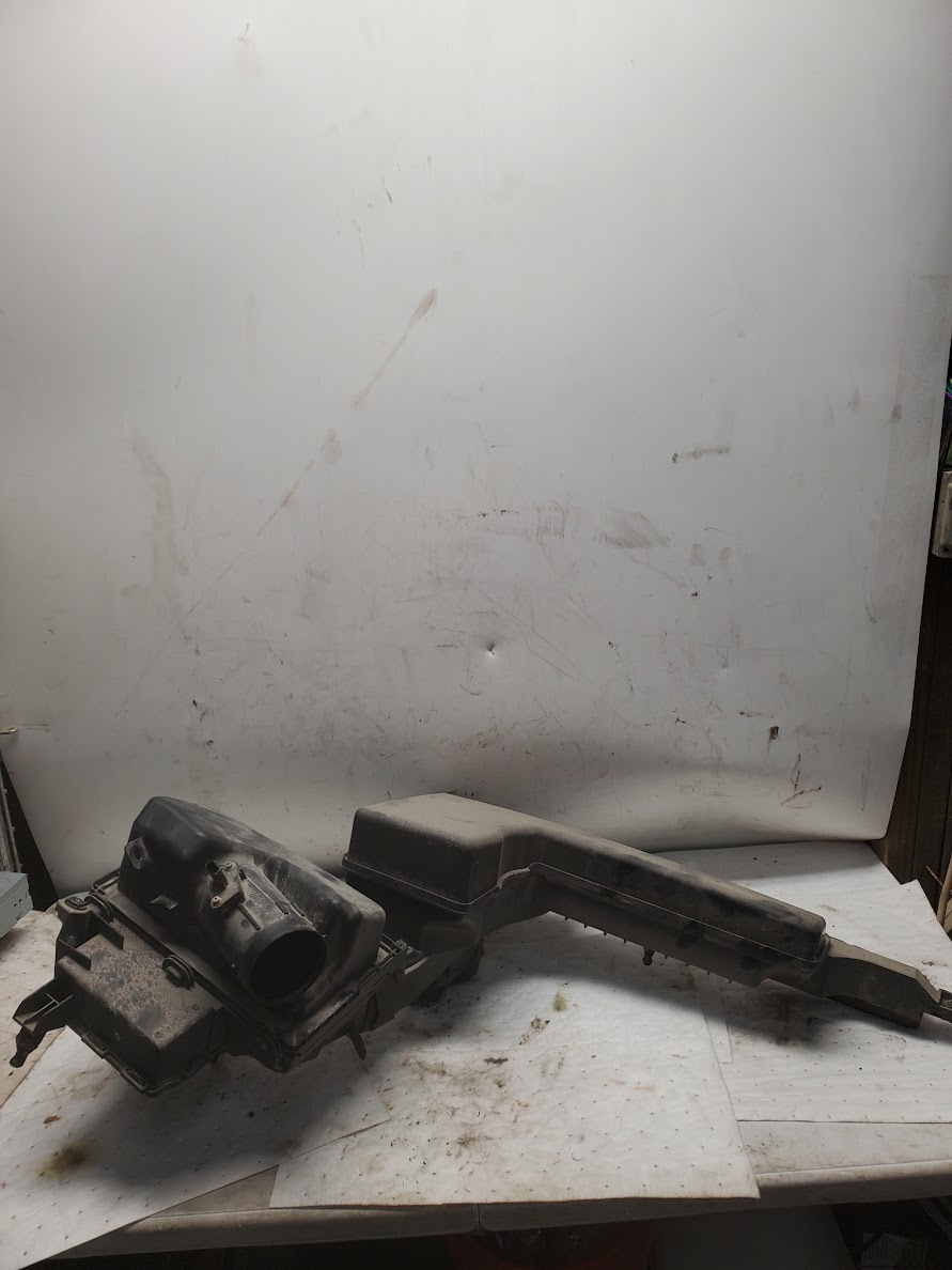 Air Cleaner Box for Infiniti and Nissan vehicles