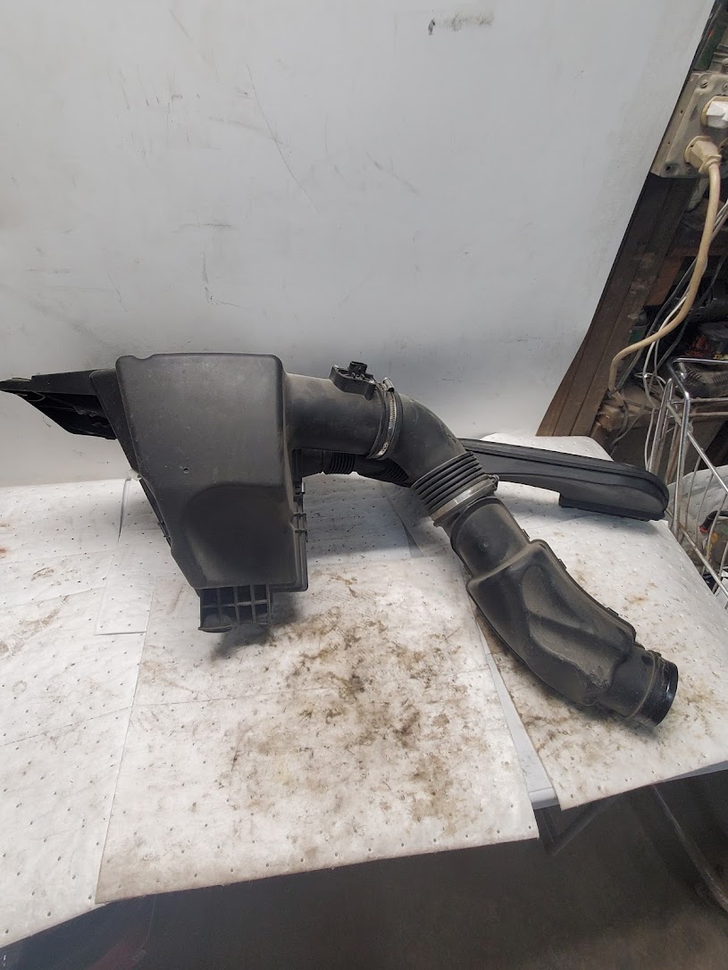 Air Cleaner Box for Bmw vehicles