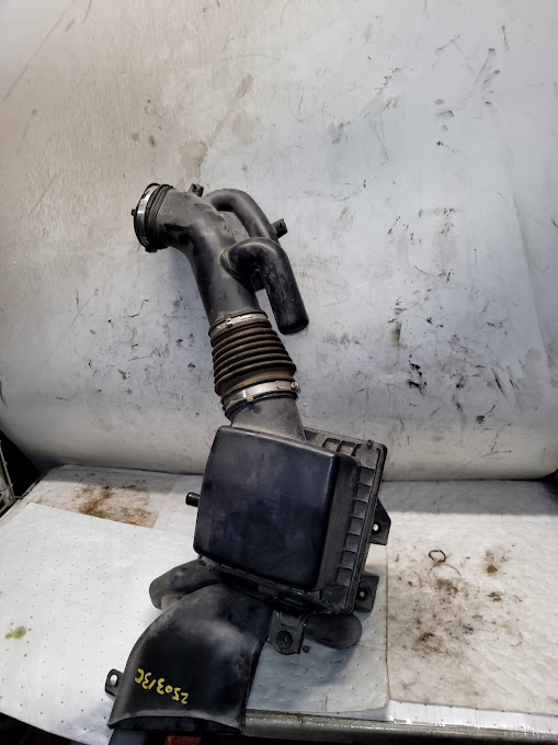 Air Cleaner Box for Chrysler and Dodge vehicles