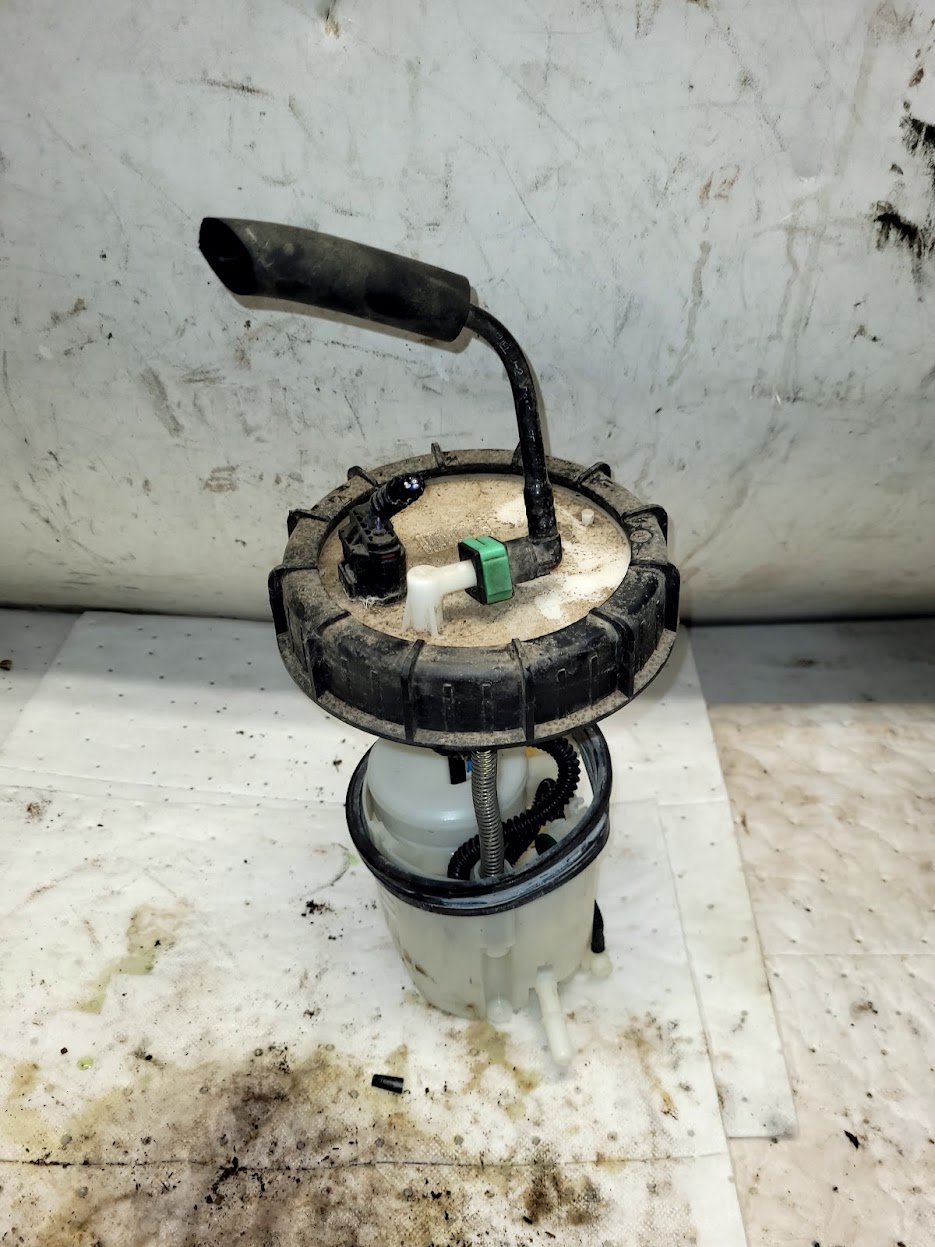 Fuel Pump for Mazda vehicles