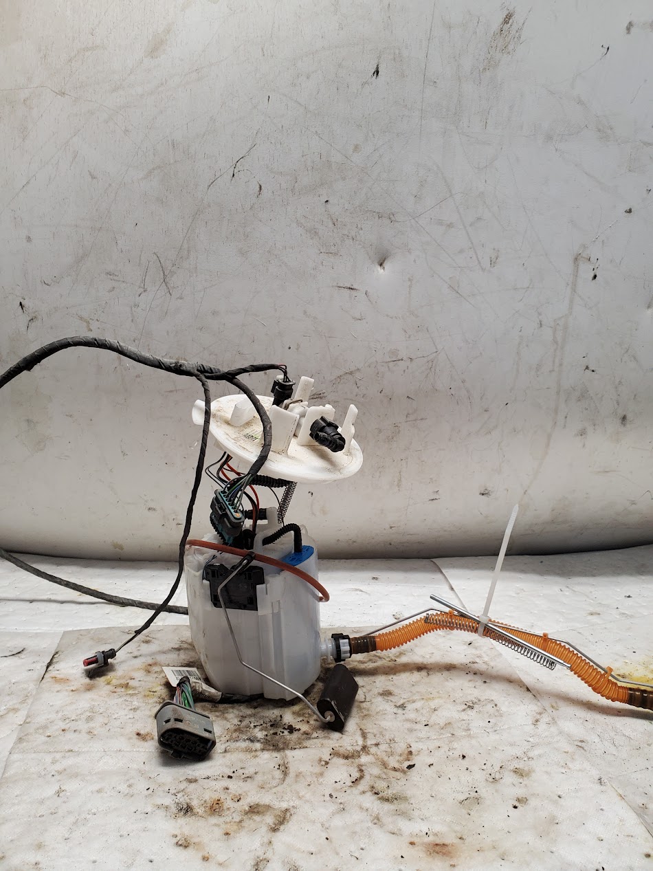 Fuel Pump for Mercedes-Benz vehicles
