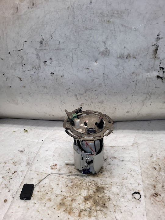 Fuel Pump for Lincoln and Ford vehicles
