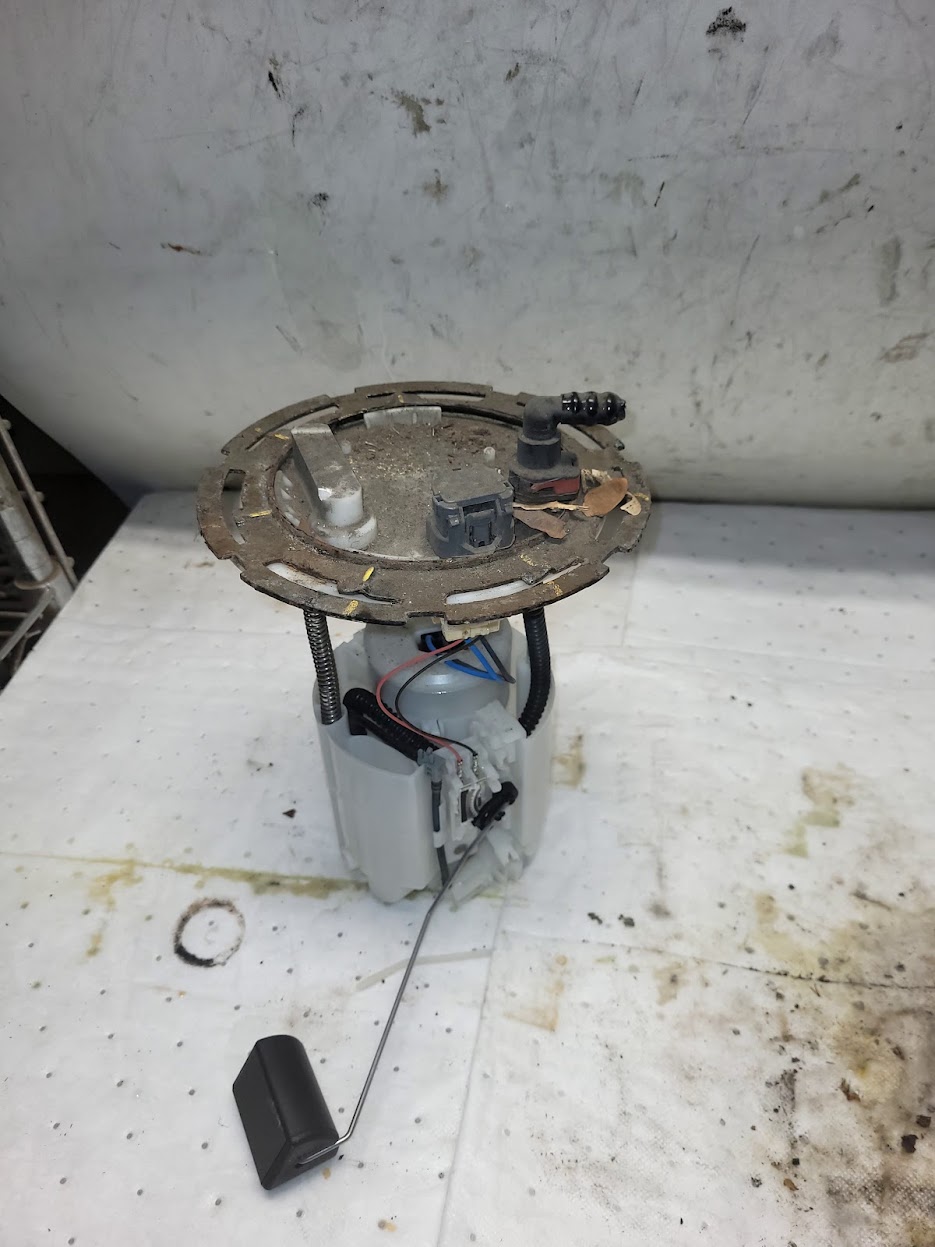 Fuel Pump for Lincoln and Ford vehicles