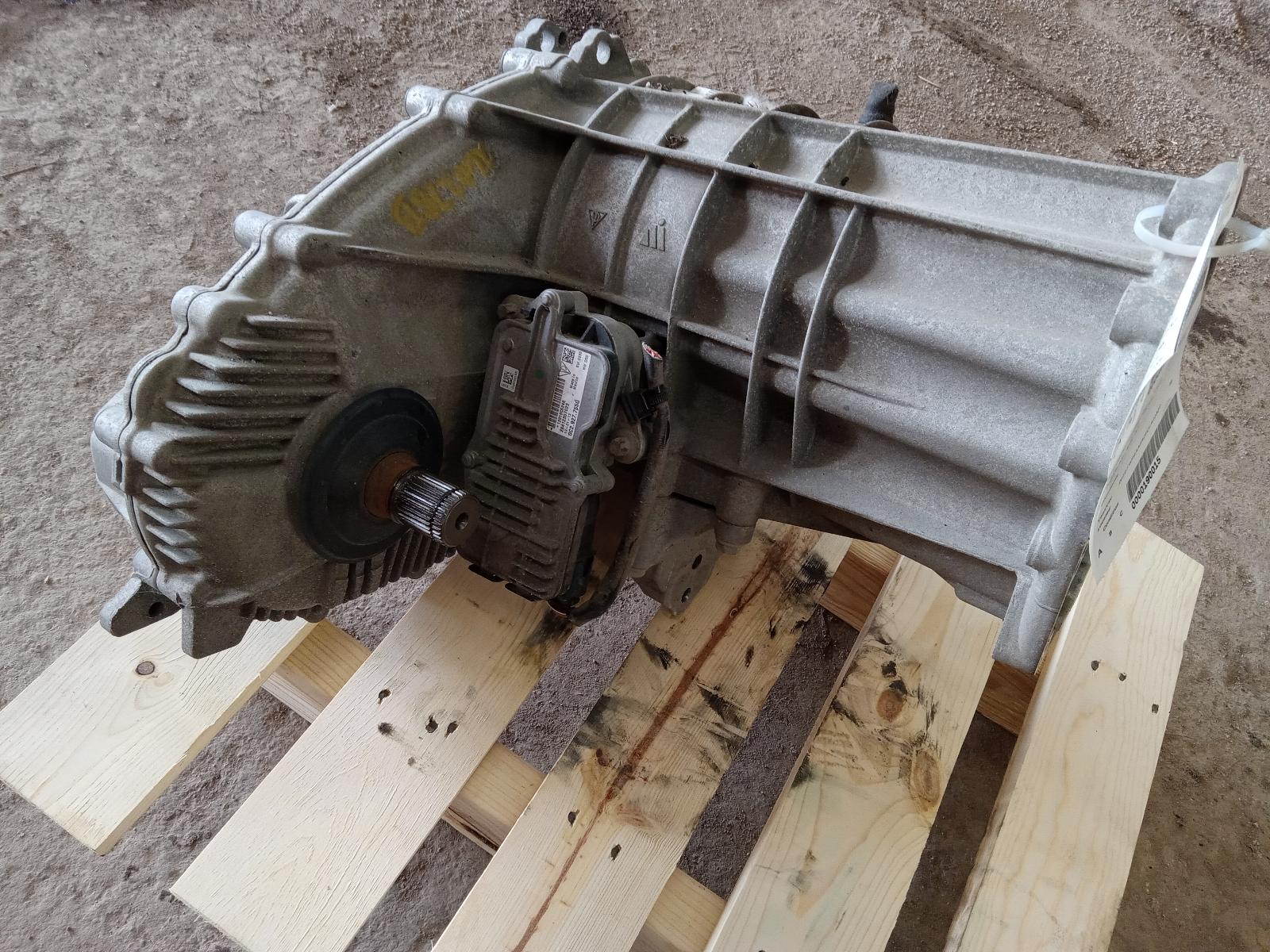 Transfer Case Assembly for Porsche vehicles