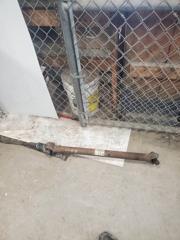 Front Drive Shaft for Chevrolet and GMC vehicles