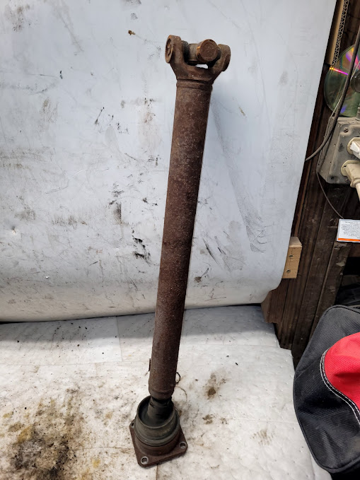 Front Drive Shaft for Chevrolet, GMC and Isuzu vehicles