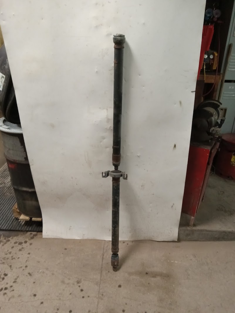 Rear Drive Shaft for Chevrolet, Cadillac and GMC vehicles
