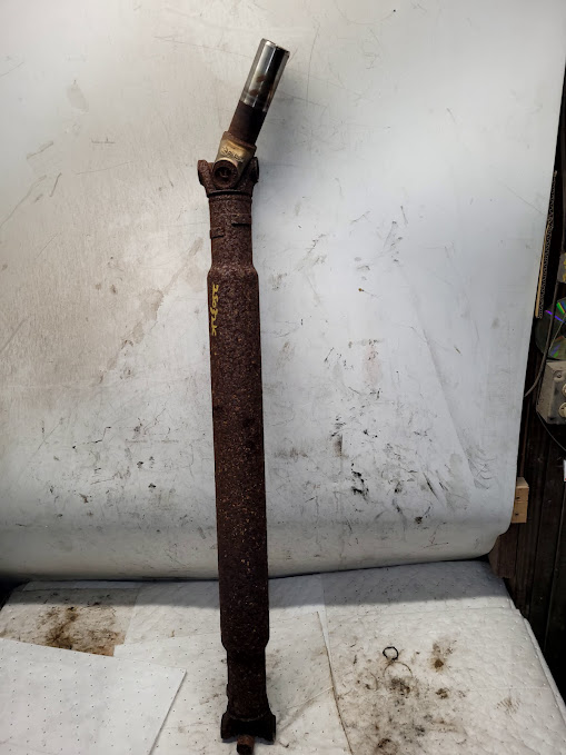 Rear Drive Shaft for Cadillac, GMC and Chevrolet vehicles