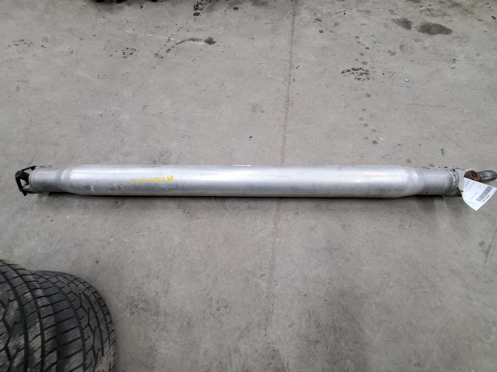 Rear Drive Shaft for GMC and Chevrolet vehicles