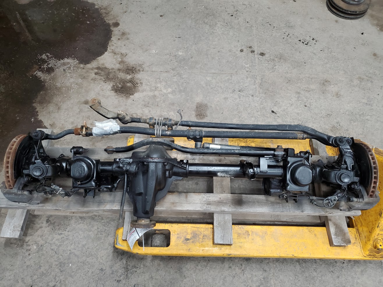 Front Axle Assembly (4WD) for Jeep vehicles